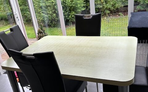 eettafel 4 stoelen (4)